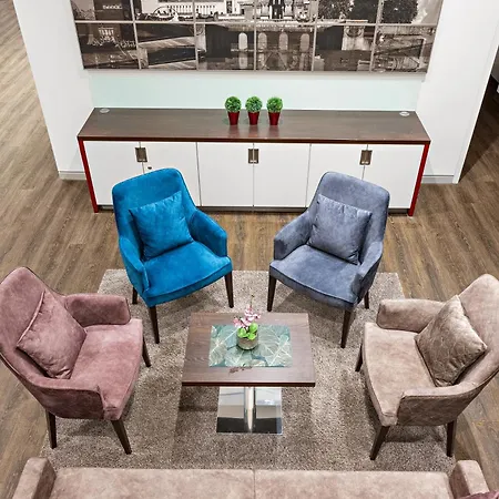 Western Mitte Hotel 4*