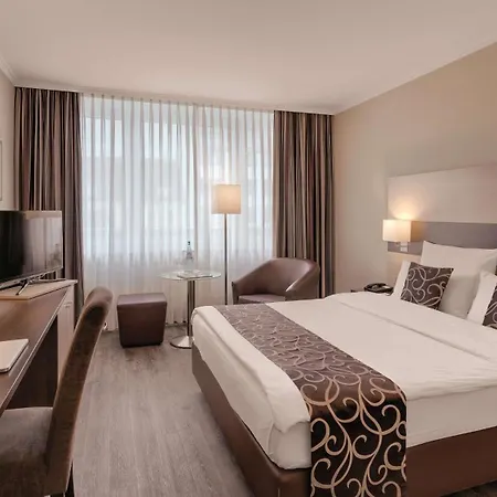 Hotel Western Mitte 4*