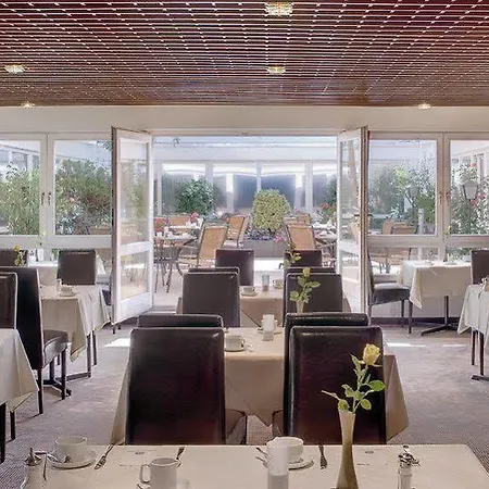 Western Mitte Hotel 3*